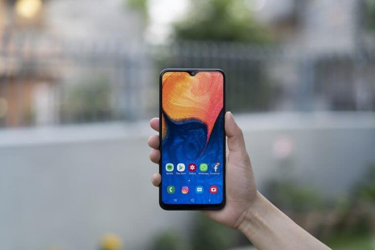 Samsung Galaxy A20: Better than M20?