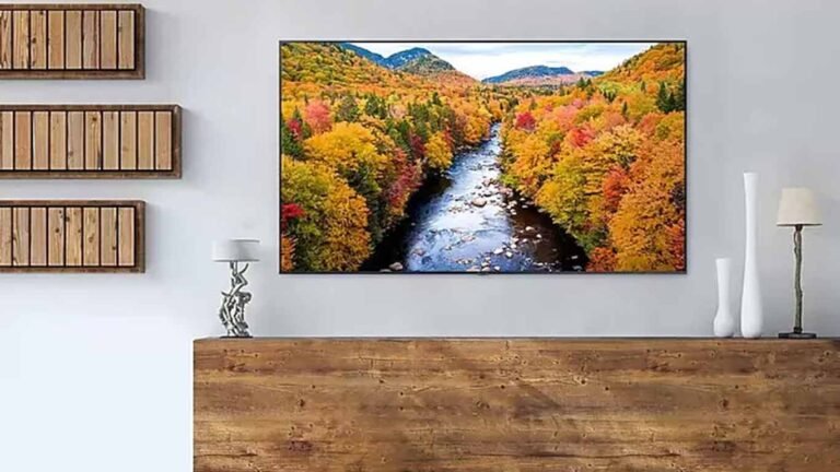 The new Samsung AU7700 Crystal 4K UHD TV 2021 is now official in Nepal