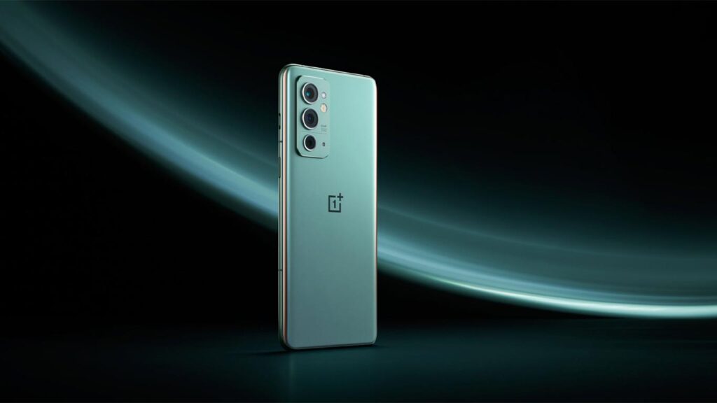 OnePlus 9RT features